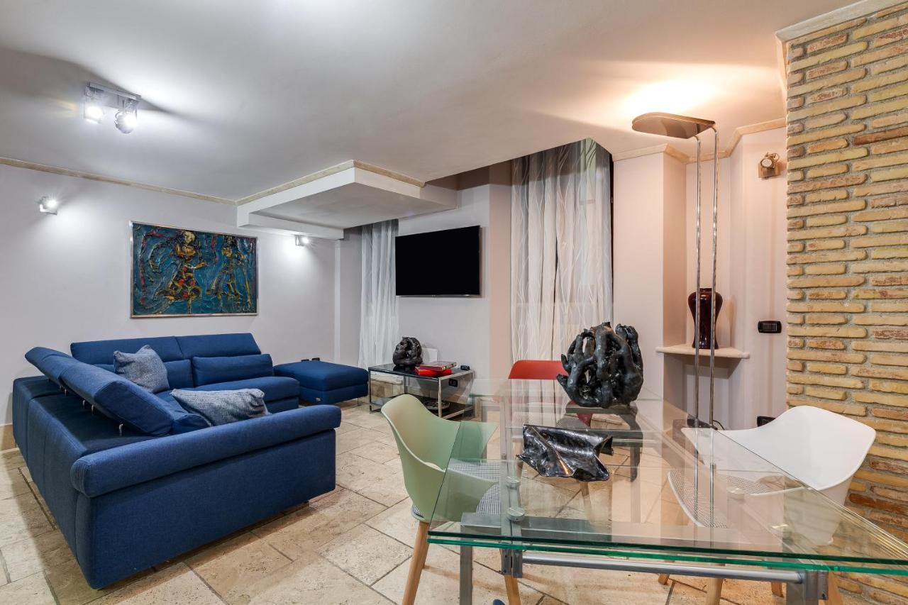 Oliviero - Piazza Navona Apartment Rome Bagian luar foto